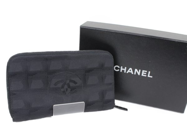 imgrc0074197341 Chanel New Travel Line Wallet Black Zipper