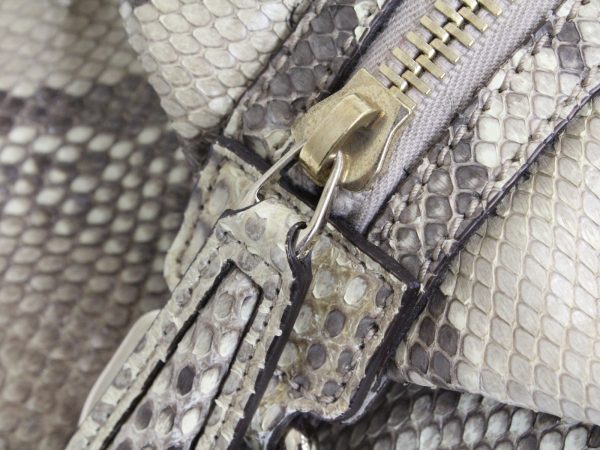 imgrc0076189093 Gucci Bamboo Python Handbag Shoulder Beige