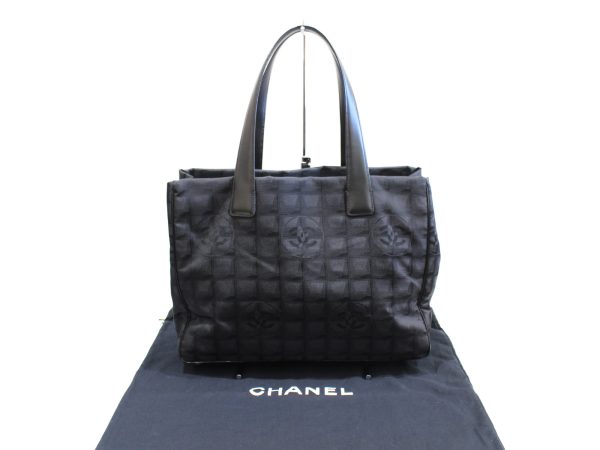 imgrc0076189448 Chanel New Travel Line Tote Bag Black