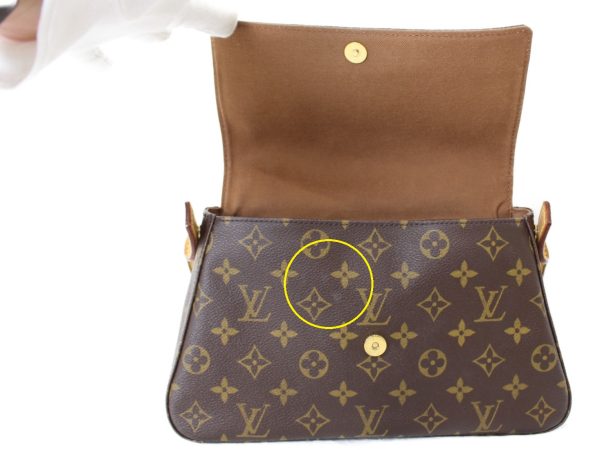 imgrc0076197045 Louis Vuitton Mini Looping Monogram Brown Handbag