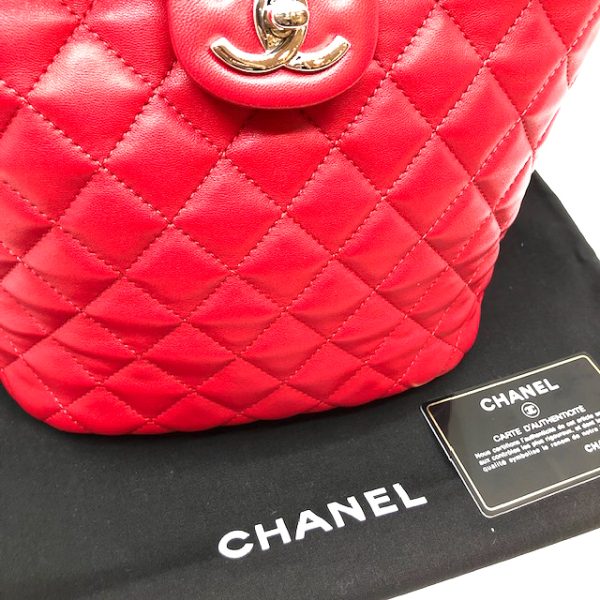 imgrc0077721983 CHANEL Backpack Lambskin Red