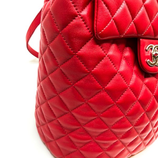 imgrc0077721993 CHANEL Backpack Lambskin Red