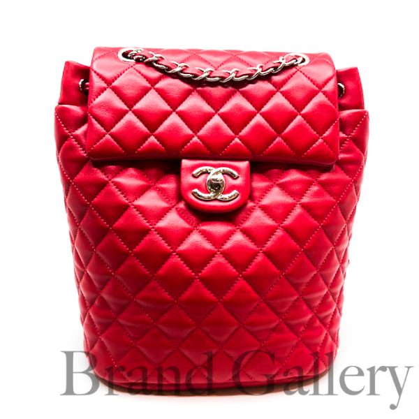 imgrc0077721994 CHANEL Backpack Lambskin Red