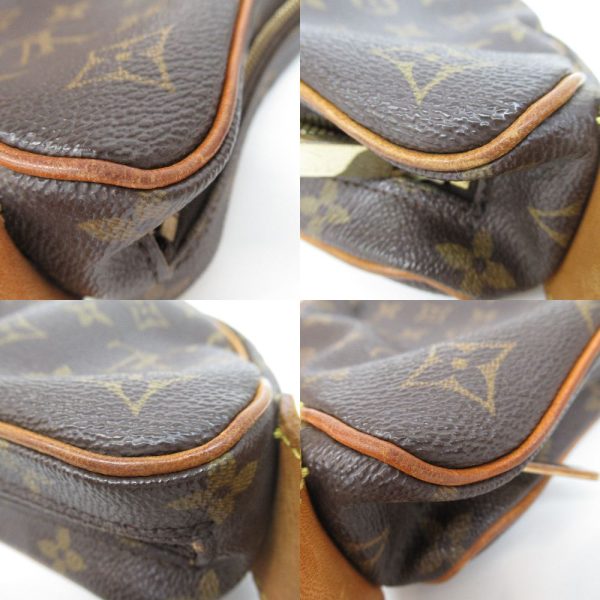 imgrc0077791609 LOUIS VUITTON Croissant MM Monogram Shoulder Bag