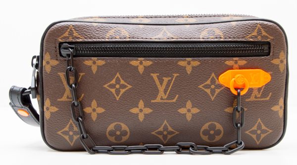 imgrc0078965974 LOUIS VUITTON Pochette Volca Chain Clutch Bag Black Orange