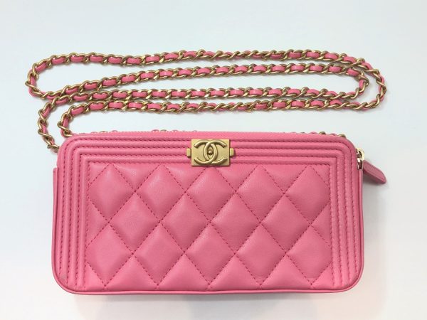 imgrc0079140376 CHANEL Lambskin Boy Chain Bag Leather Pink