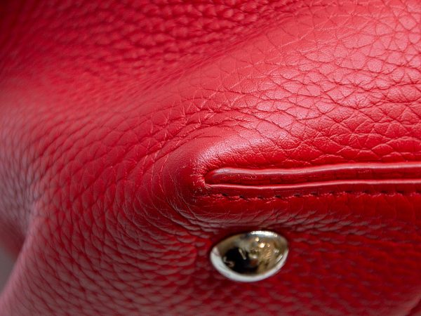 imgrc0079416584 LOUIS VUITTON Lockit MM 2WAY Bag Parnacea Framboise Red