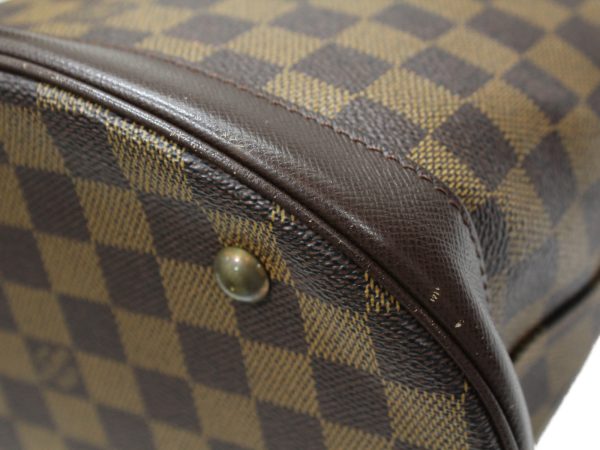 imgrc0079494190 Louis Vuitton Marais Tote Bag Damier