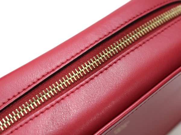 imgrc0079664516 Fendi Cam Leather Shoulder Camera Bag Red