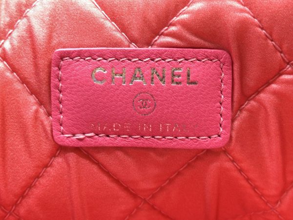 imgrc0079682487 CHANEL Clutch Bag Python Pink