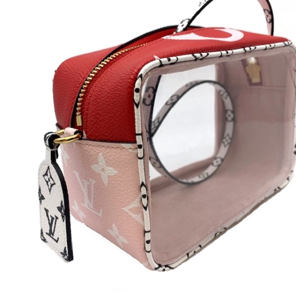 imgrc0079700860 LOUIS VUITTON Beach Pouch Giant Red Pink White Black