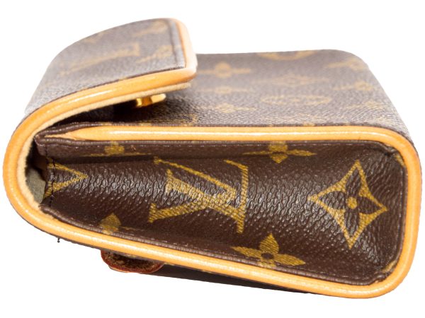 imgrc0079834487 LOUIS VUITTON Pochette Florentine Waist Bag Monogram