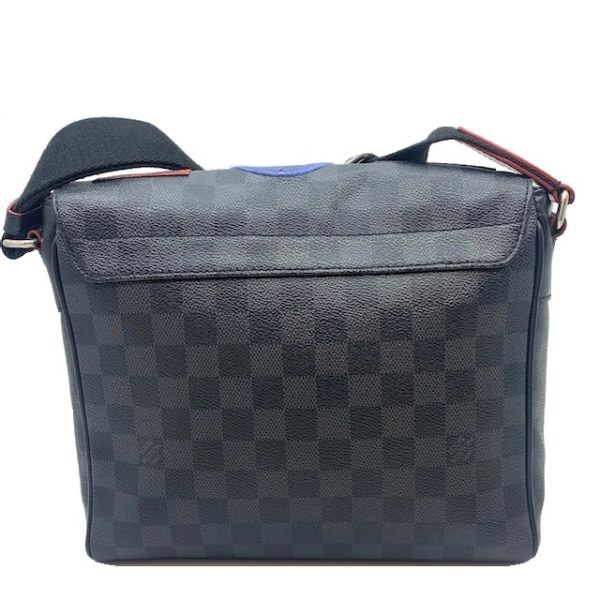 imgrc0080177911 LOUIS VUITTON District PM Shoulder Bag Damier Graphite