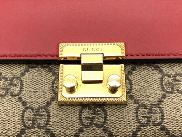 imgrc0080378470 GUCCI Chain Wallet Long Wallet GG Supreme Red