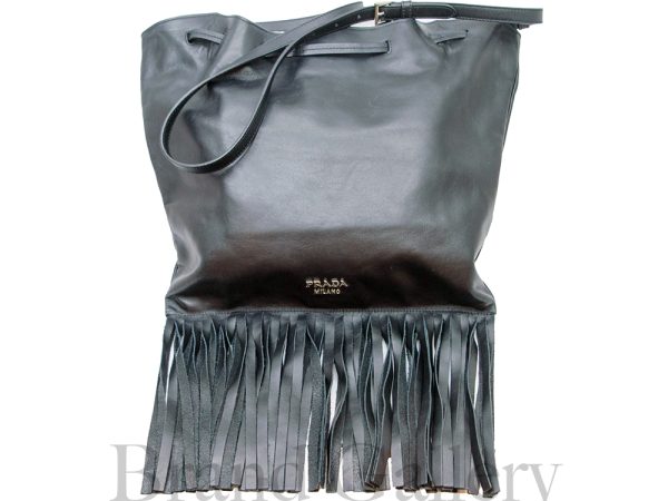 imgrc0080648094 PRADA Shoulder Bag Fringe Leather Black