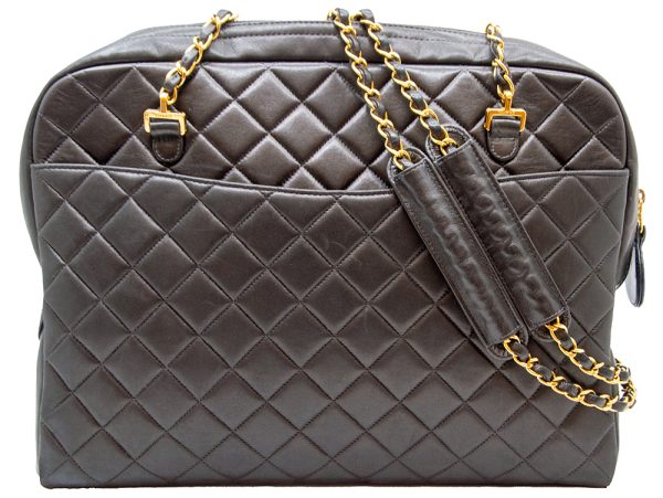 imgrc0080668722 CHANEL Chain Tote Bag Calfskin Black