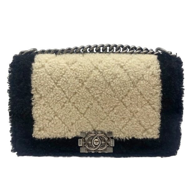 imgrc0080672048 CHANEL Boy Chanel Chain Shoulder Bag White Black Mouton