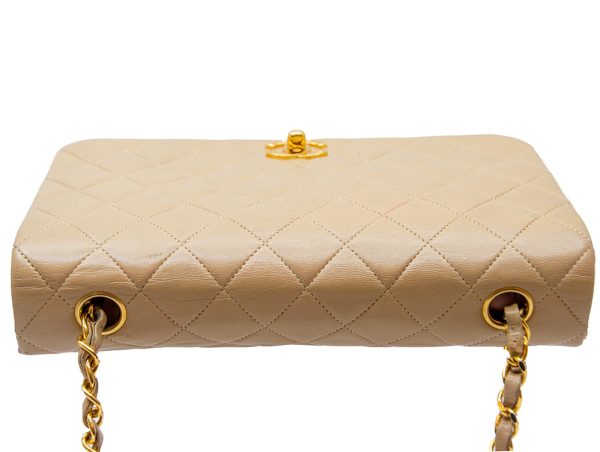 imgrc0080735269 CHANEL Matelasse Chain Shoulder Bag Lambskin Beige Gold