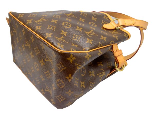 imgrc0080786081 Louis Vuitton Batignolle Handbag Monogram Canvas Brown