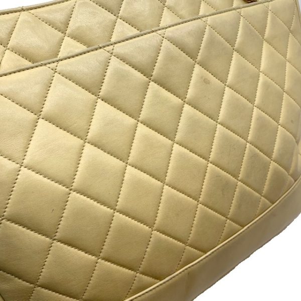 imgrc0080893833 CHANEL CC Ball Charm Tote Matelasse Lambskin Beige