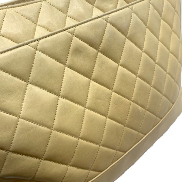 imgrc0080893834 CHANEL CC Ball Charm Tote Matelasse Lambskin Beige