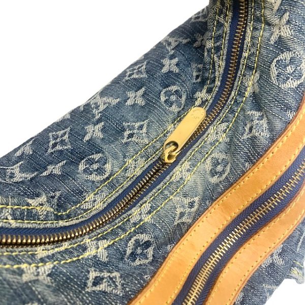 imgrc0081350532 Louis Vuitton Baggy PM Shoulder Bag Monogram Denim Blue