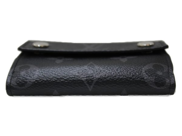 imgrc0081667561 Louis Vuitton Discovery Wallet Monogram Eclipse