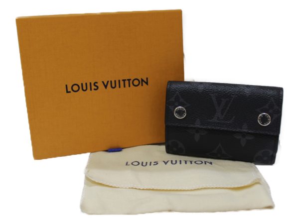 imgrc0081667571 Louis Vuitton Discovery Wallet Monogram Eclipse