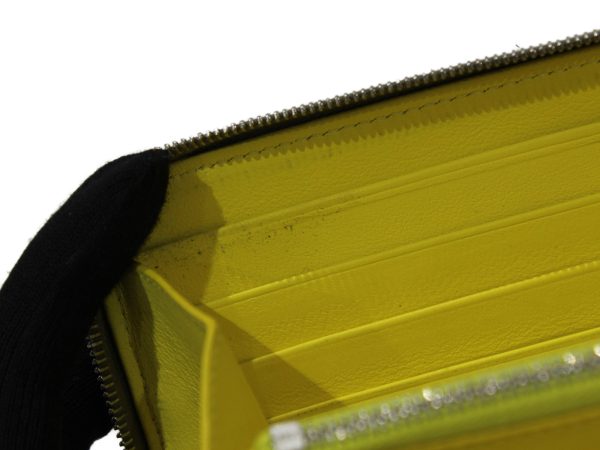 imgrc0082643553 Celine Large Zipped Wallet Leather Greige Yellow