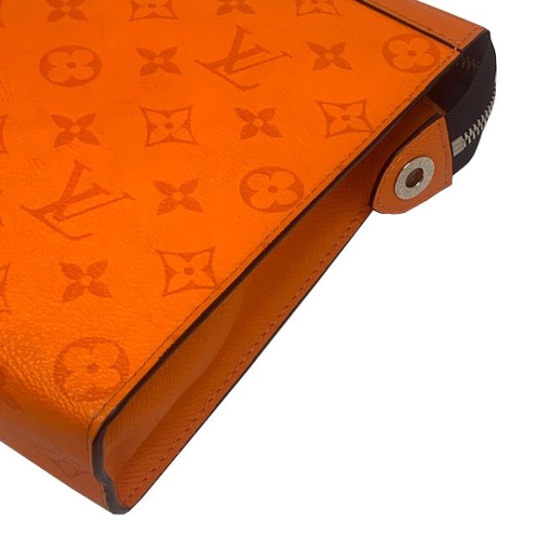 imgrc0083357219 Louis Vuitton Pochette Voyage MM Monogram Canvas Orange