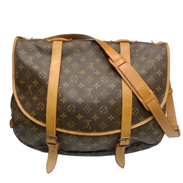 imgrc0083650795 Louis Vuitton Saumur 43 Shoulder Bag Monogram Canvas Brown