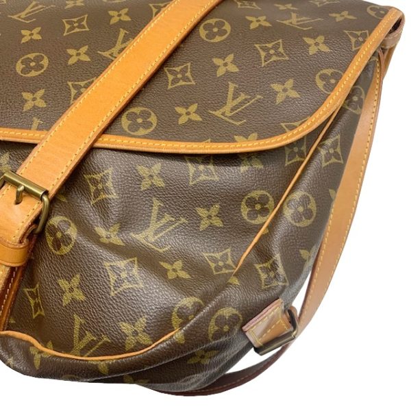 imgrc0083650800 Louis Vuitton Saumur 43 Shoulder Bag Monogram Canvas Brown