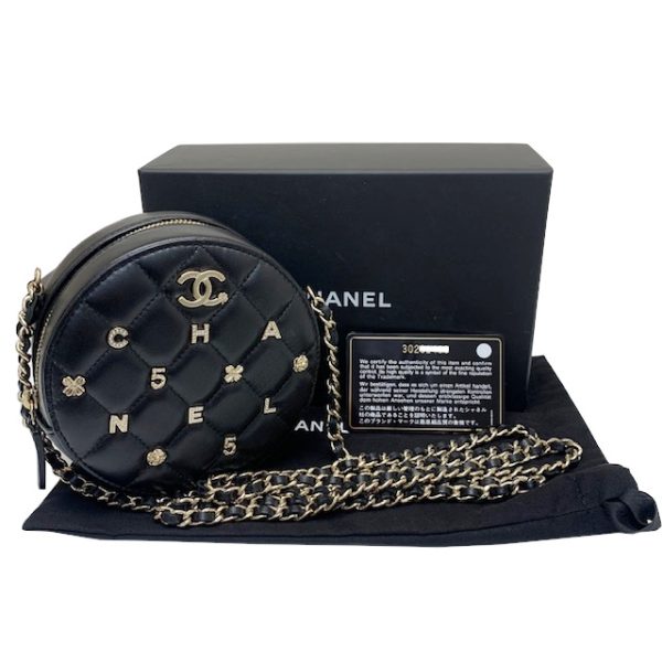 imgrc0083702093 CHANEL Matelasse Lambskin Chain Shoulder Bag Black