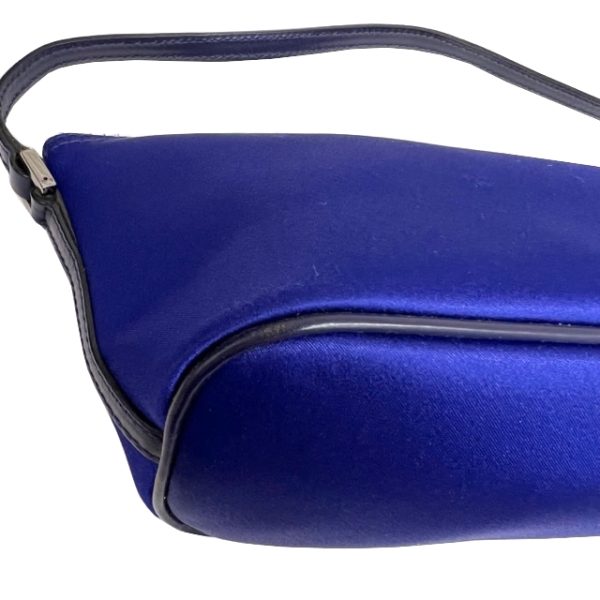 imgrc0086377550 GUCCI Accessory Pouch Satin Leather Blue