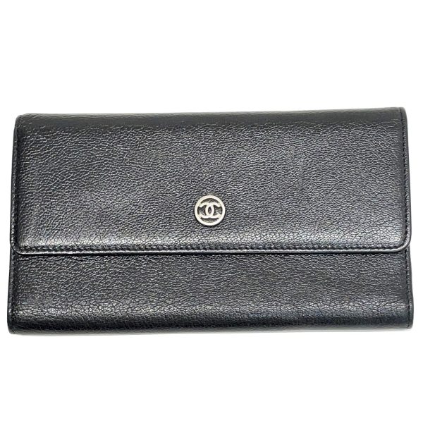 imgrc0086474444 CHANEL Coco Button Trifold Wallet