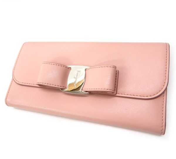 imgrc0087026413 Salvatore Ferragamo Vara Ribbon Bifold Long Wallet Pink