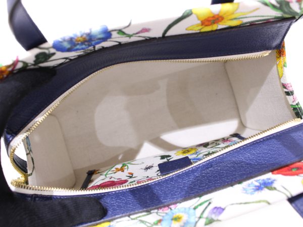 imgrc0087064581 Gucci 2way Bag Floral Pattern White Navy