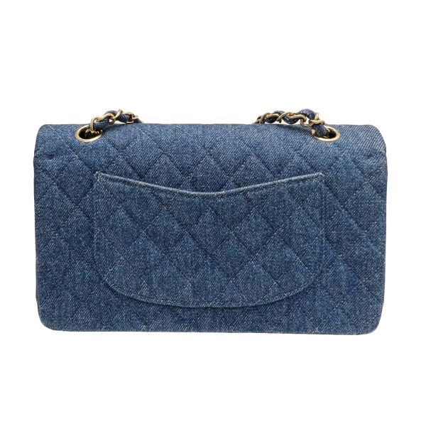 imgrc0087091895 CHANEL Matelasse Chain Shoulder Denim W Flap Shoulder Bag Indigo Blue