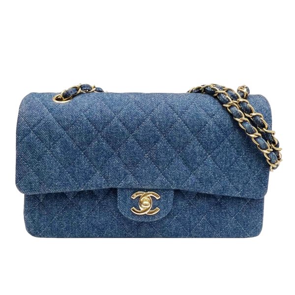 imgrc0087091896 CHANEL Matelasse Chain Shoulder Denim W Flap Shoulder Bag Indigo Blue