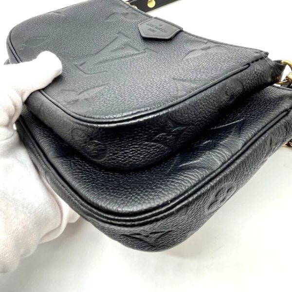 imgrc0087102147 LOUIS VUITTON Multi Pochette Accessoire Empreinte Noir Black