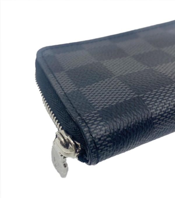 imgrc0087298580 Louis Vuitton Zippy Coin Purse Damier Canvas Graphite