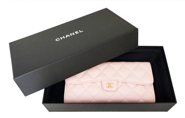 imgrc0087443224 CHANEL Matelasse Long Wallet Caviar Grained Calf Pink