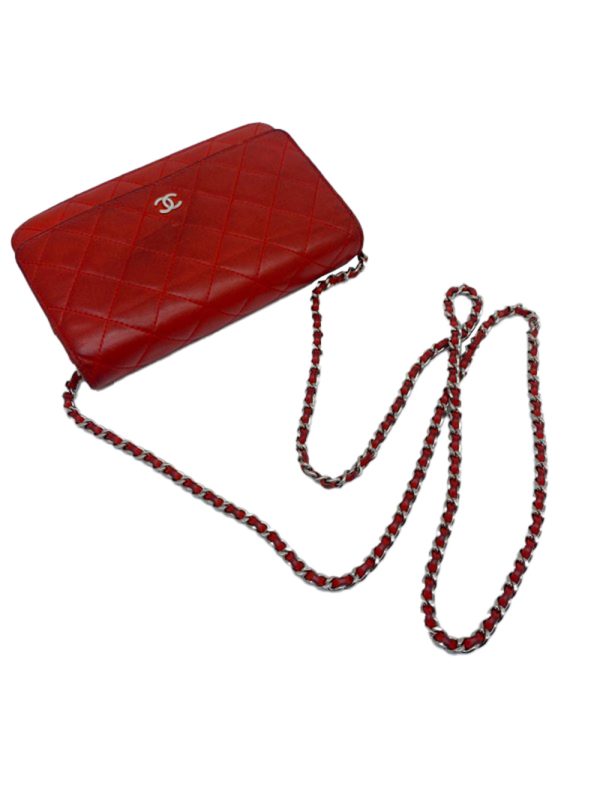 imgrc0087723690 CHANEL Chain Wallet Logo Chain Shoulder Bag Matelasse Rum Rouge