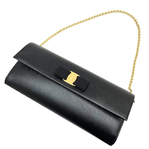 imgrc0087911694 Ferragamo Chain Shoulder Bag Clutch Bag Nero Black