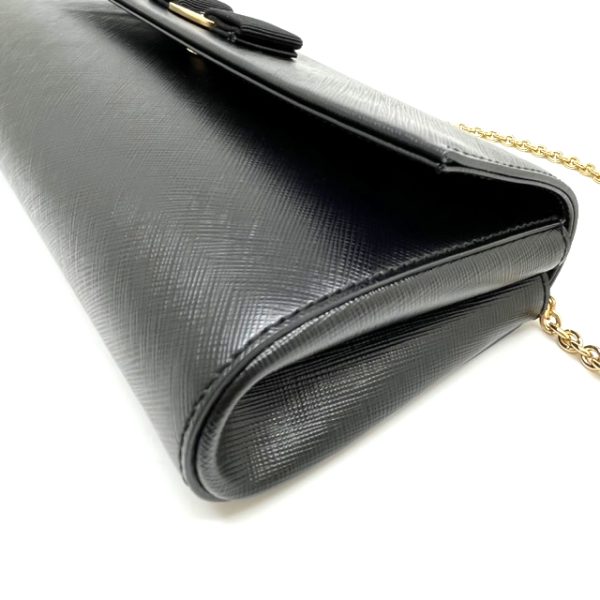 imgrc0087911711 Ferragamo Chain Shoulder Bag Clutch Bag Nero Black