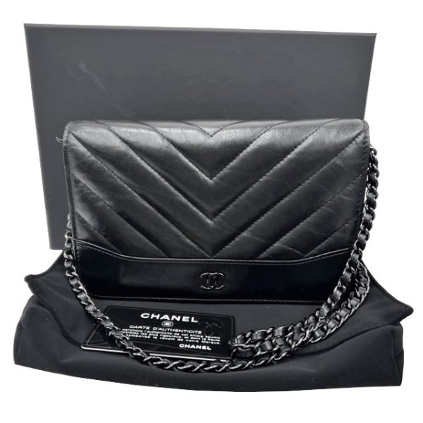 imgrc0088196655 CHANEL Gabriel de Chanel Chain Wallet Aged Calf Black