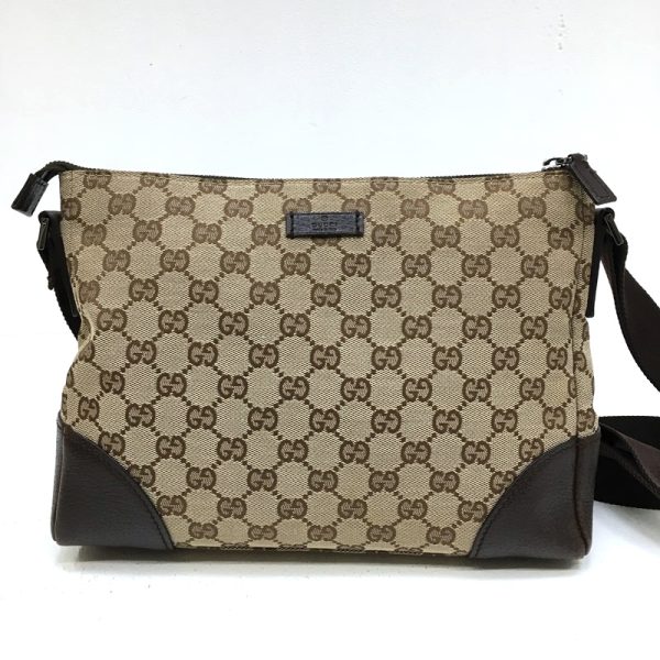 imgrc0088572323 Gucci Shoulder Bag Line Gg Canvas Line