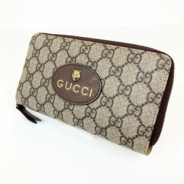 imgrc0088686157 Gucci Neo Vintage Gg Supreme Round Zipper Long Wallet Brown