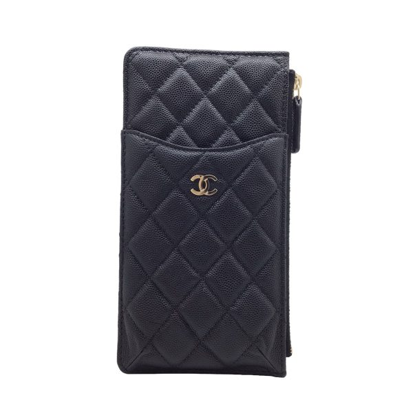 imgrc0089189808 CHANEL Pouch Caviar Skin Classic Card Holder Black