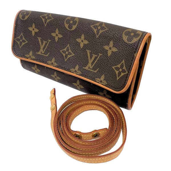 imgrc0089429965 Louis Vuitton Pochette Twin PM Shoulder Bag Monogram Canvas Brown